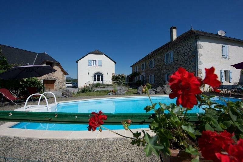 Mountain Vacances - Maison Rachou Lanne-en-Baretous Exterior photo